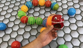 Slither.io. Monster Worm. Cardboard game. DIY