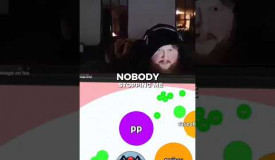 Caseoh Gets Carried in Agario #shorts #caseoh #agario #funnyclips #twitch #gaming