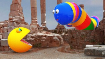 Pacman VS Slither.io In Real Life #1