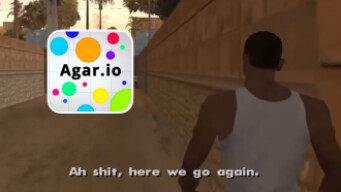 TomMy sTilL PlaYS AgAR.iO?!