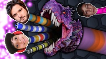 ESSA MENINA ficou em PRIMEIRO, JOGA MUITO ! - tipo SLITHER.IO ( JAZZGHOST e BRUNIO )