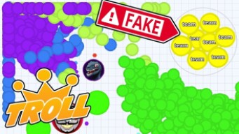 Agar.io Mobile - EVERYONE SPLITS FOR THIS!! BEST TROLL SKIN EVER