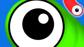 WormsZone.io Record Cyclops Snake goes for the WIN! // Worms Zone meets Wormate