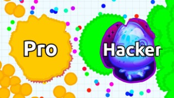 300 IQ PRO vs LUCKY HACKER in Agar.io