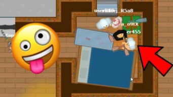 Braains.io Crazy Crowd Glitching Through Every Wall!