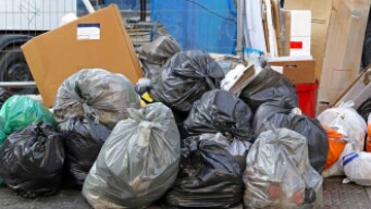 Gar is garbage (wez idea) in deeeep.io