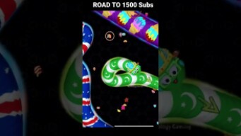 Small To Big In a Second Wormate.io Trolling =Noobiology Gaming #shorts #wormateio #wormszone