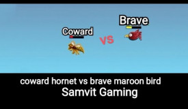 Coward hornet vs Brave maroon bird in EvoWorld.io (FlyorDie.io)