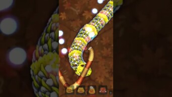 #shorts #littlebigsnake #games #gamingvideos #gaming #worms #wormate #warzone #wormszoneoi #shorts